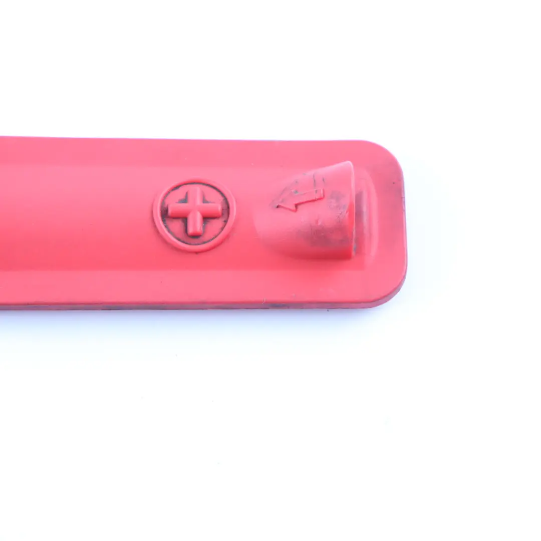 Couvercle de Borne de Batterie Positive Rouge pour Mercedes Vito W639 à propos du numéro de pièce A6395450191 Mercedes Vito W639 Couvercle de Borne de Batterie Positive Rouge - SKU A6395450191 - Numéro de pièce A6395450191