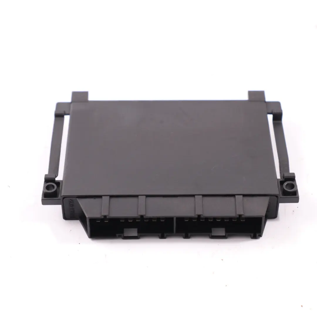 PDC Modulo controllo distanza parcheggio ECU per Mercedes Vito W639 con numero di parte A6395450232 Mercedes Vito W639 PDC Modulo controllo distanza parcheggio ECU - SKU A6395450232 - Numero di parte A6395450232