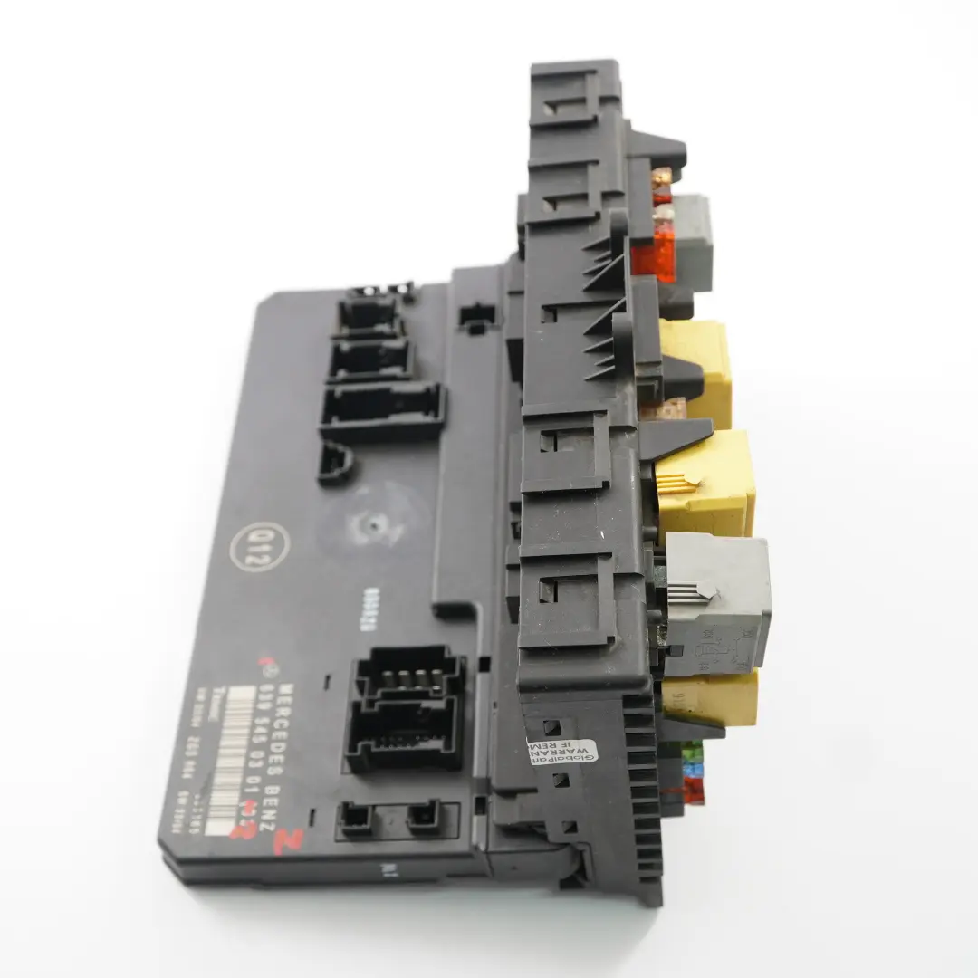 Boîte fusibles Relais Unité Module électrique SAM pour Mercedes W639 à propos du numéro de pièce A6395450301 Mercedes W639 Boîte fusibles Relais Unité Module électrique SAM - SKU A6395450301-2 - Numéro de pièce A6395450301