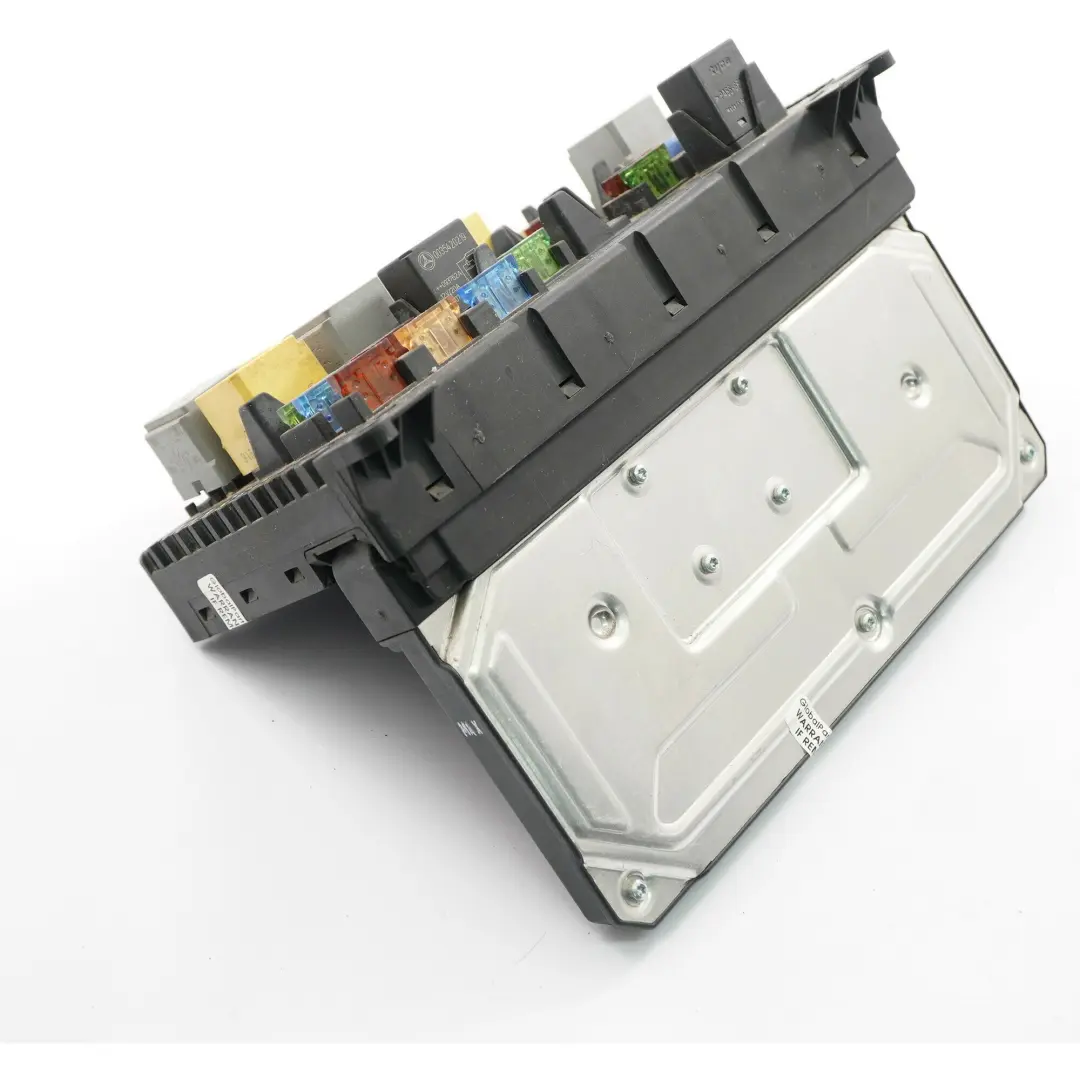 Sicherungs kasten Relais elektrisches Modul SAM für Mercedes W639 mit Teilenummer A6395450301 Mercedes W639 Sicherungs kasten Relais elektrisches Modul SAM - SKU A6395450301-2 - Teilenummer A6395450301