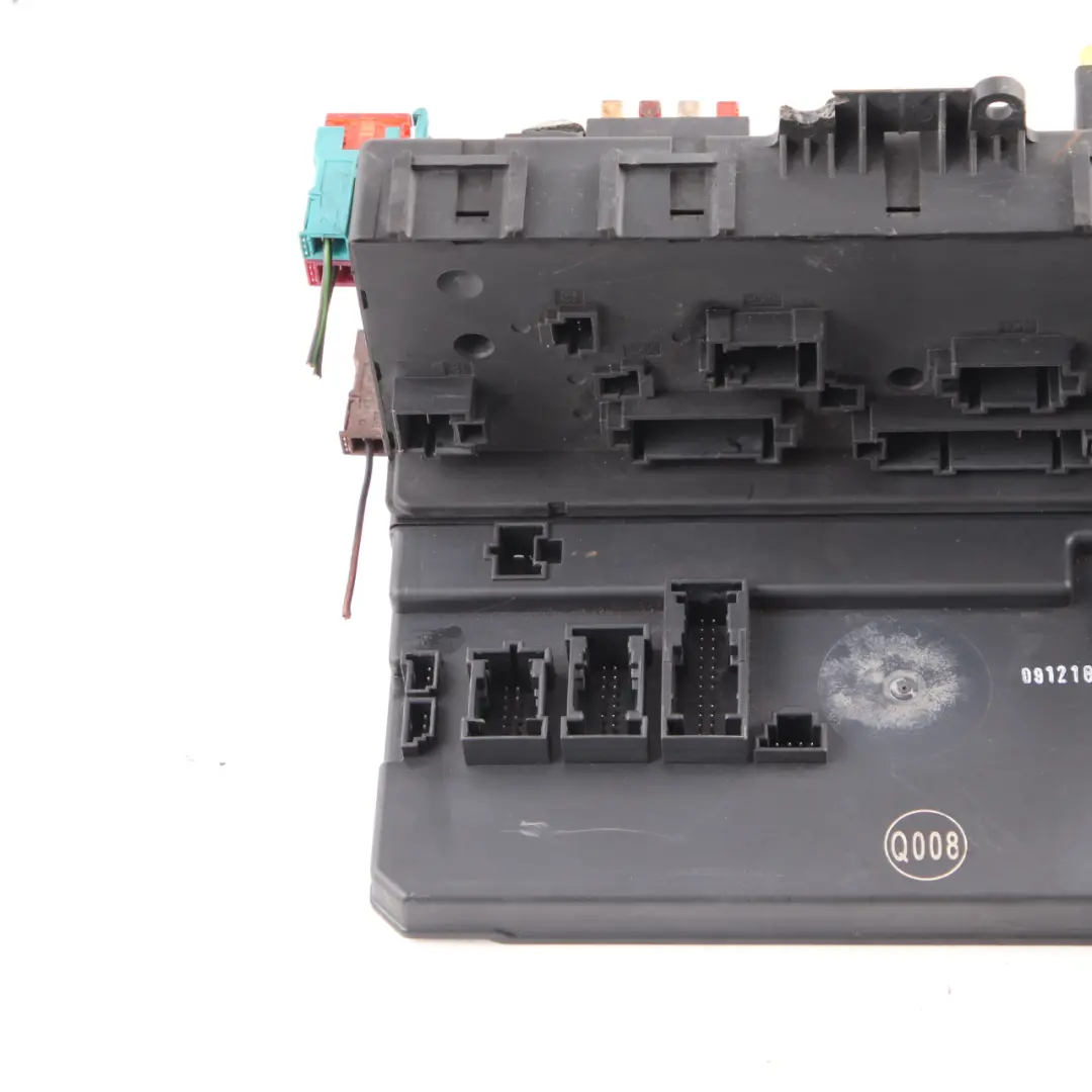 Mercedes W639 Caja Fusibles Relé Unidad Control Módulo Eléctrico SAM - SKU A6395450601-1 - Número de pieza A6395450601