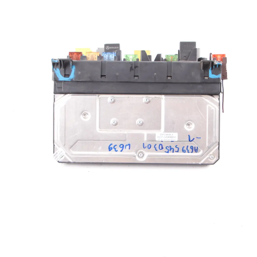 Mercedes W639 Fuse Box Relay Control Unit Electric Module SAM - SKU A6395450601-1 - Part number A6395450601