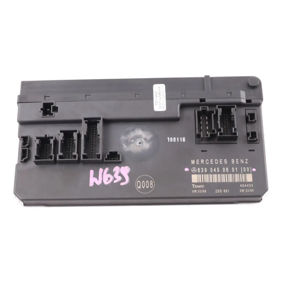 SAM Module Electric Control Unit to Mercedes Vito W639 with Part number A6395450601 Mercedes Vito W639 SAM Module Electric Control Unit - SKU A6395450601 - Part number A6395450601