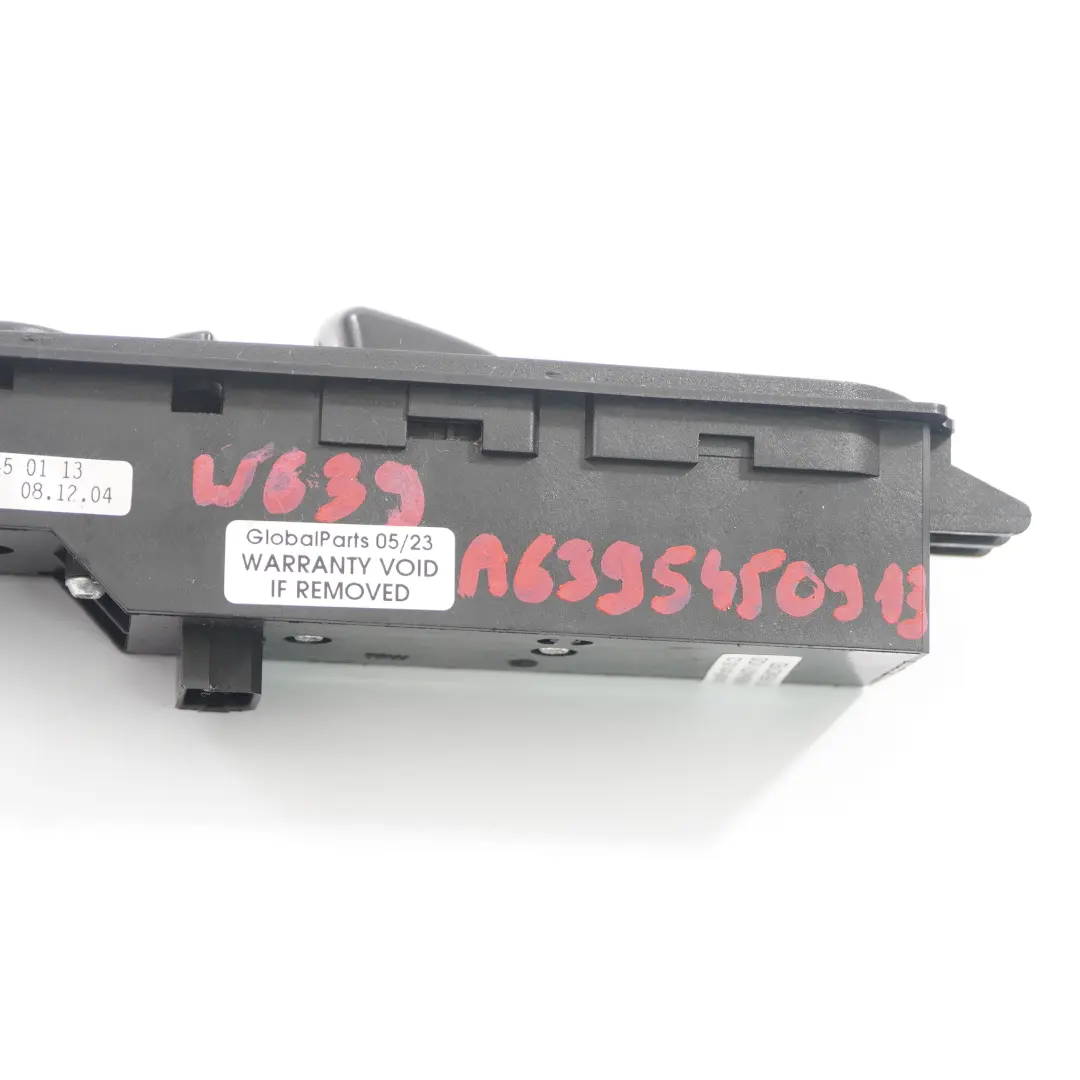 Alzacristalli Interruttore elettrico Pulsante Unità per Mercedes W639 con numero di parte A6395450913 Mercedes W639 Alzacristalli Interruttore elettrico Pulsante Unità - SKU A6395450913 - Numero di parte A6395450913