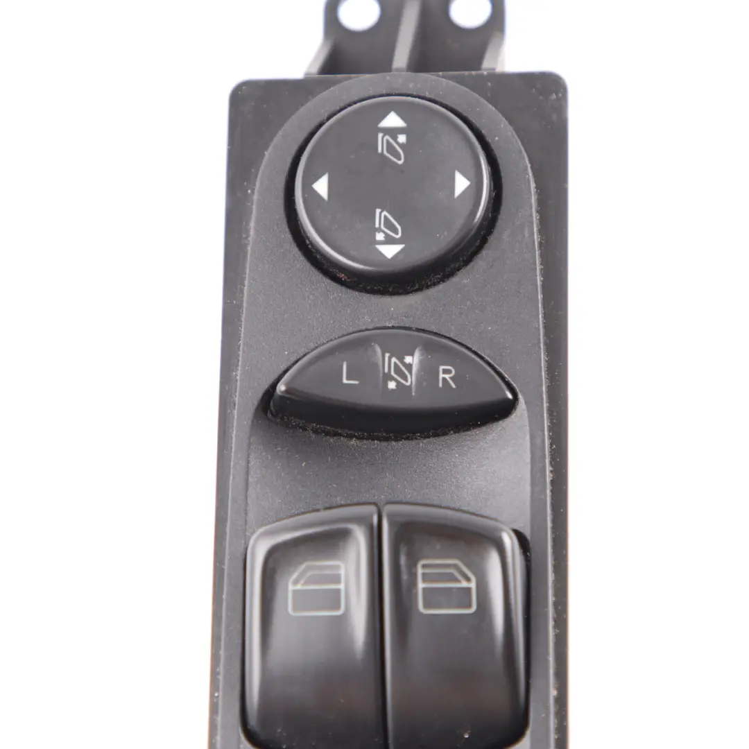 Window Lifter Electric Switch Button Control Unit to Mercedes Vito W639 with Part number A6395451013 Mercedes Vito W639 Window Lifter Electric Switch Button Control Unit - SKU A6395451013 - Part number A6395451013