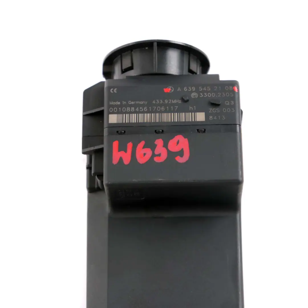 Ignition Switch Lock Control Unit Module to Mercedes Vito W639 with Part number A6395452108 Mercedes Vito W639 Ignition Switch Lock Control Unit Module - SKU A6395452108 - Part number A6395452108