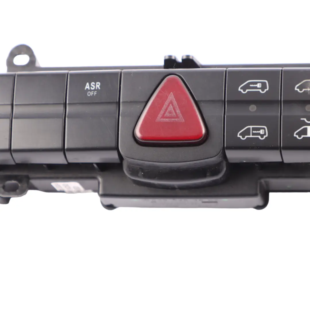 Mercedes W639 Panel Przełącznik Świateł Awaryjnych - SKU A6395454807 - Numer Części A6395454807