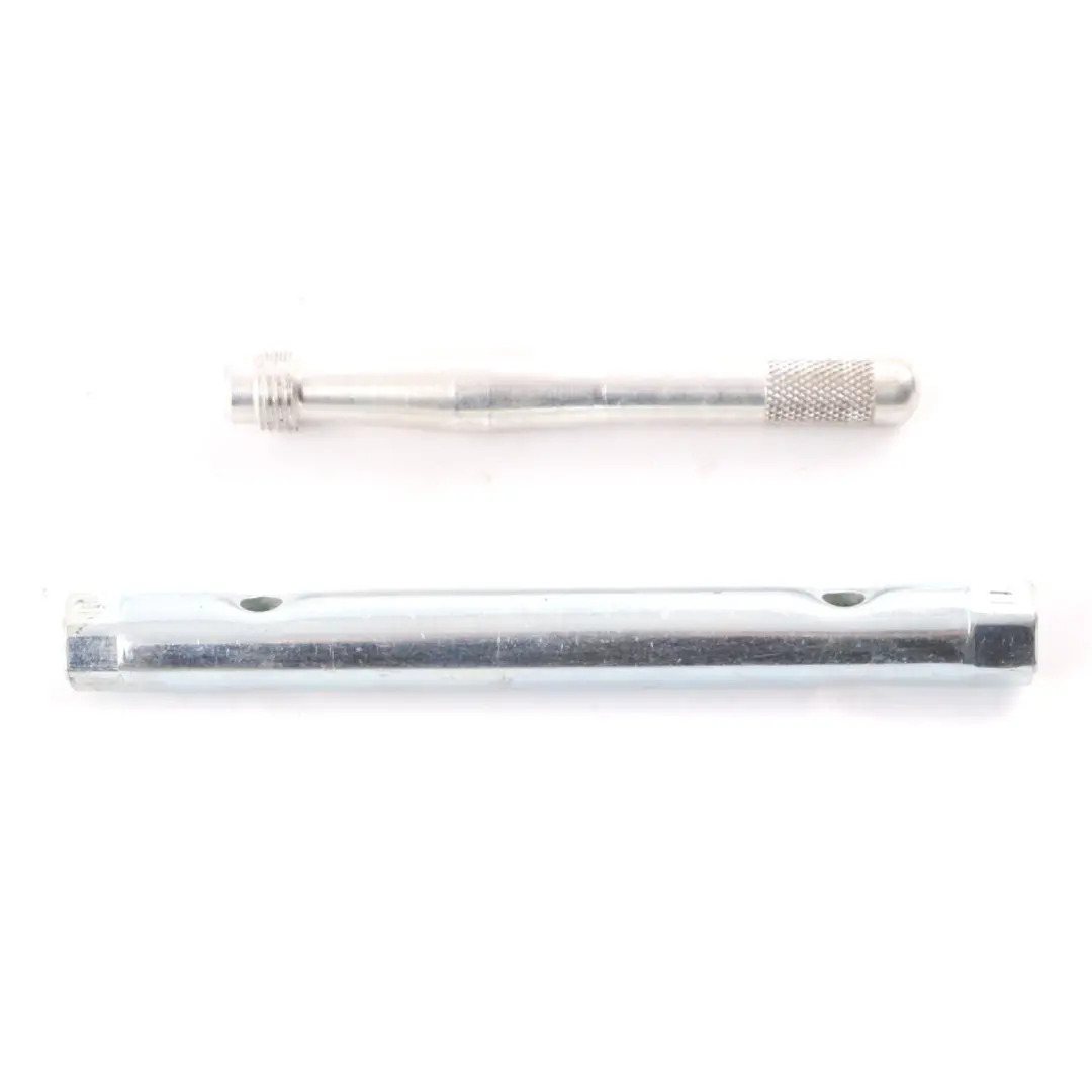 Mercedes Vito W639 Strumenti Valigetta Kit Chiave Ruota - SKU A6395800103 - Numero di parte A6395800103