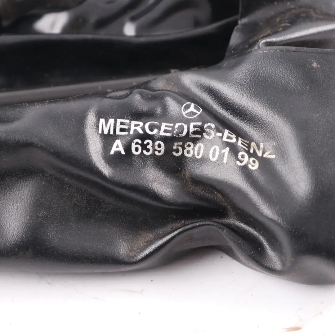 Werkzeugkoffer Reparatur Schraubenschlüssel Haken A6395800103 für Mercedes W639 mit Teilenummer A6395800199 Mercedes W639 Werkzeugkoffer Reparatur Schraubenschlüssel Haken A6395800103 - SKU A6395800199 - Teilenummer A6395800199