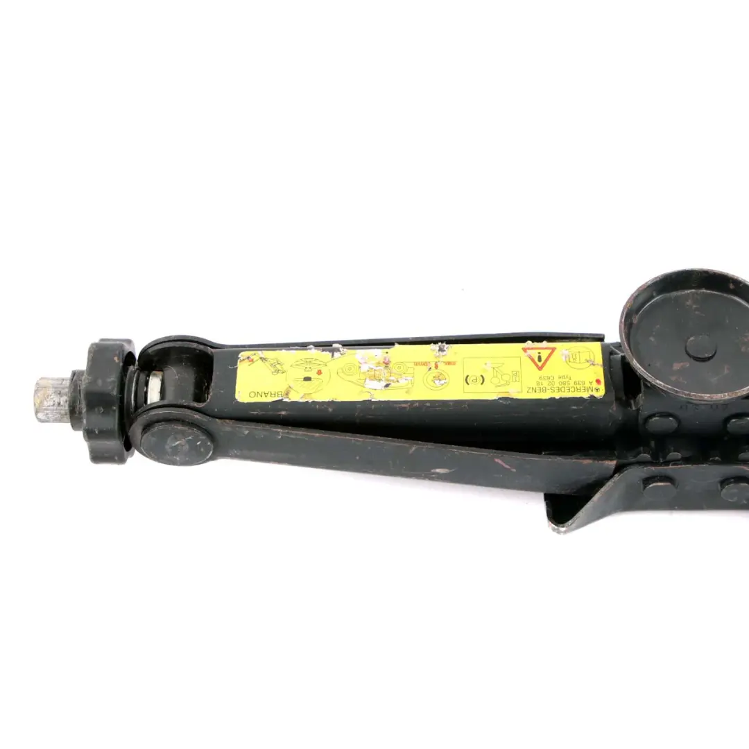 Mercedes Vito W447 W639 Sollevatore di Ruote Strumento di Servizio - SKU A6395800218 - Numero di parte A6395800218