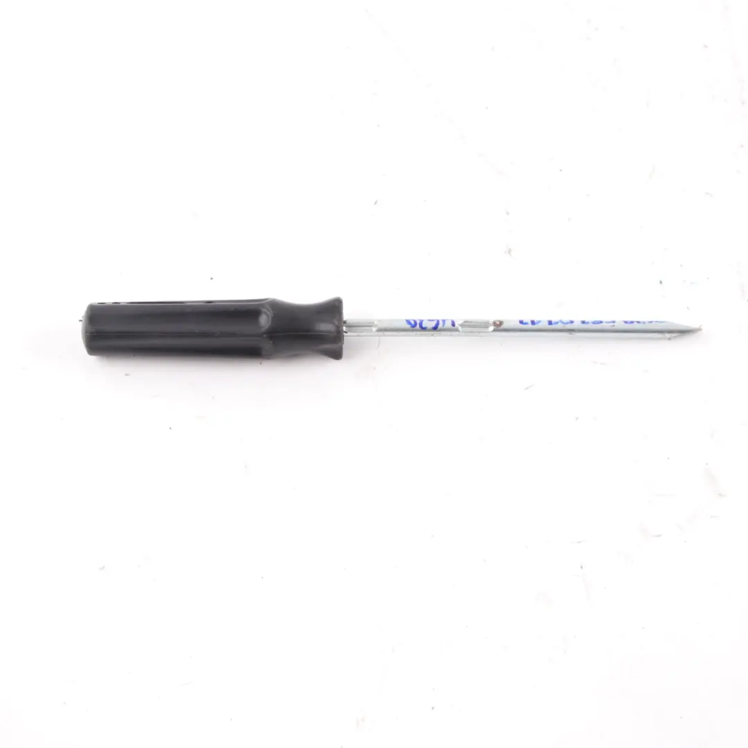 Mercedes W639 W447 Strumento cacciavite - SKU A6395810117 - Numero di parte A6395810117