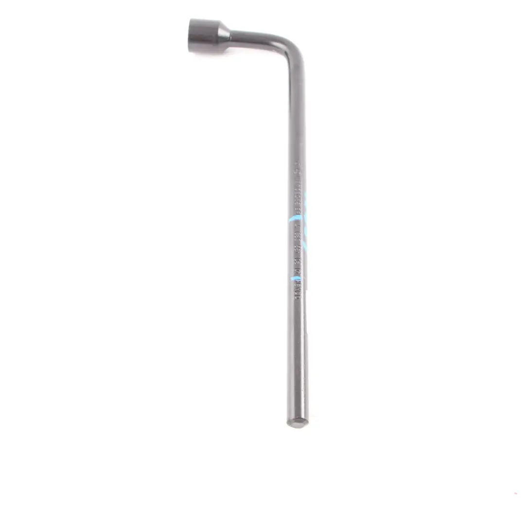 Mercedes Vito W639 Strumento Chiave Per Supporto Ruota A6395810001 - SKU A6395810301 - Numero di parte A6395810301