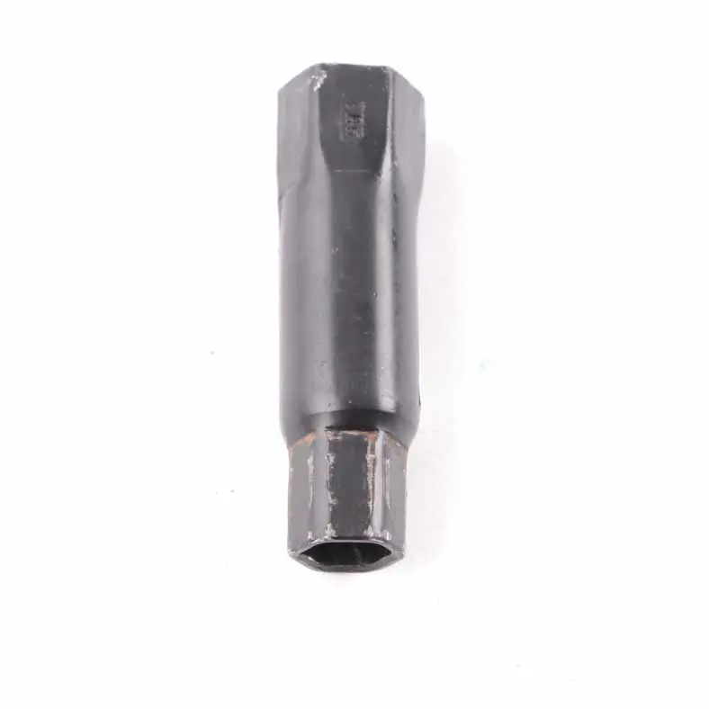 Rueda Socket Tool Tuerca Brace para Mercedes W639 W447 con número de pieza A6395810401 Mercedes W639 W447 Rueda Socket Tool Tuerca Brace - SKU A6395810401 - Número de pieza A6395810401