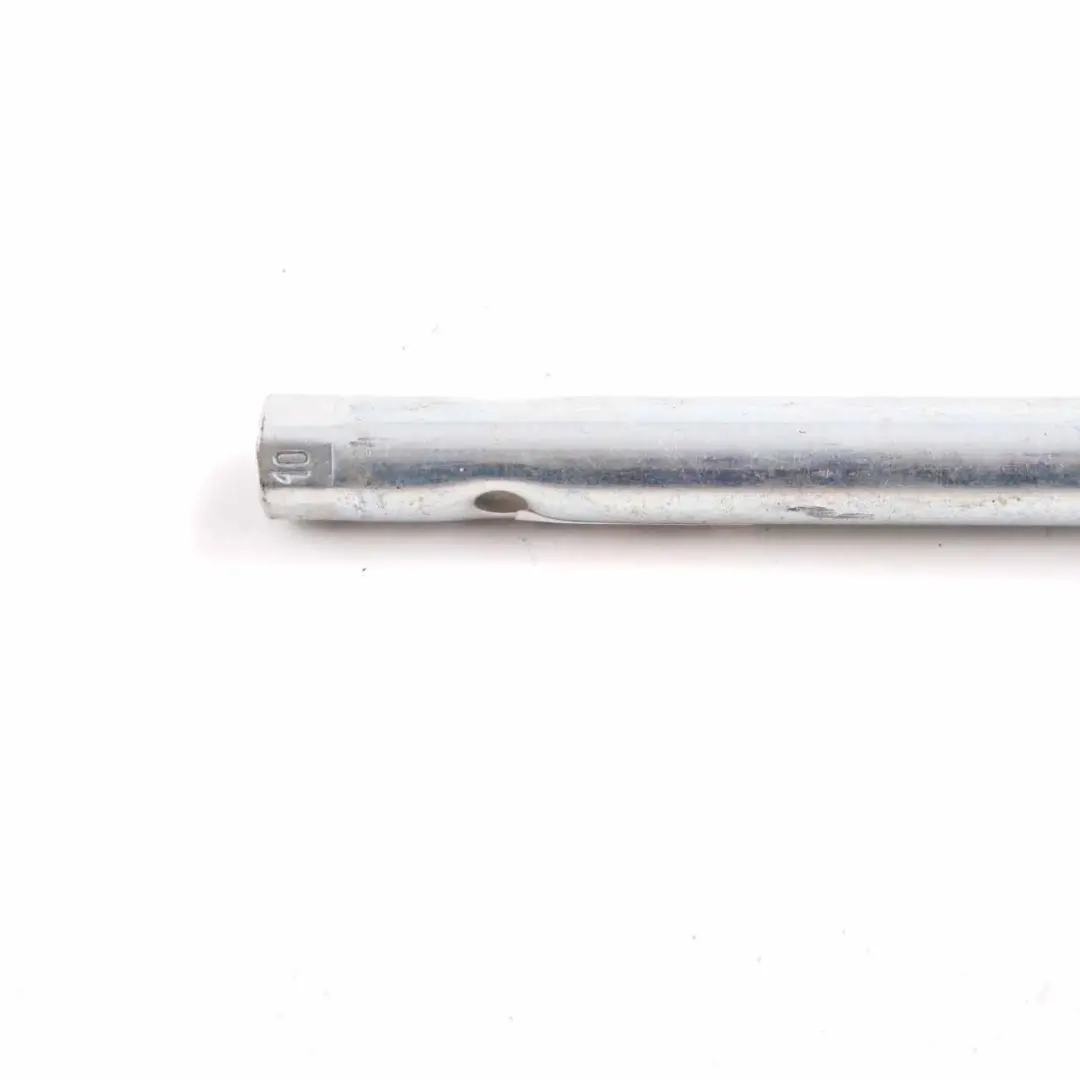 Mercedes Vito Viano W639 Socket Wrench Tool Kit - SKU A6395810501 - Part number A6395810501