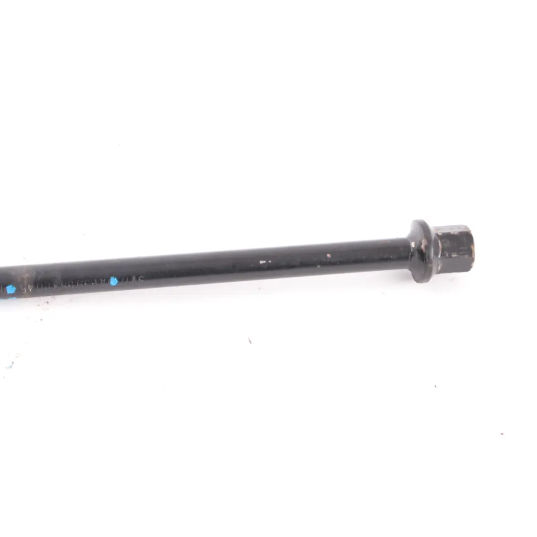 Ruota di scorta Attrezzo Bullone Dado per Mercedes W639 con numero di parte A6395830045 Mercedes W639 Ruota di scorta Attrezzo Bullone Dado - SKU A6395830045 - Numero di parte A6395830045