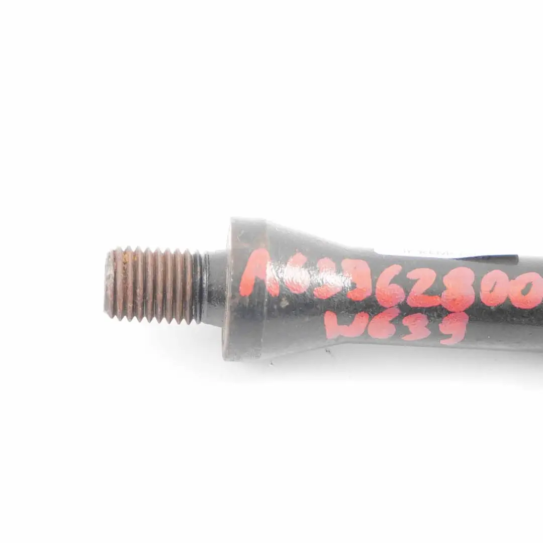 Gancho De remolque Ojo Remolque para Mercedes Vito W639 con número de pieza A6396280035 Mercedes Vito W639 Gancho De remolque Ojo Remolque - SKU A6396280035 - Número de pieza A6396280035