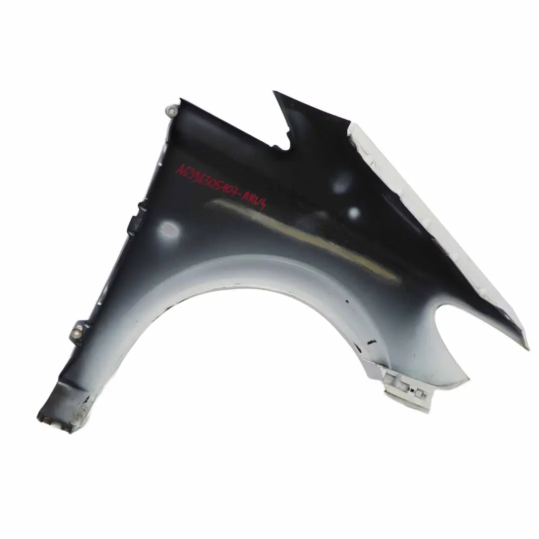 Wing Panel Delantero Izquierdo Fender Alpine White - 9147 para Mercedes Vito W639 con número de pieza A6396305107 Mercedes Vito W639 Wing Panel Delantero Izquierdo Fender Alpine White - 9147 - SKU A6396305107-ARW4 - Número de pieza A6396305107