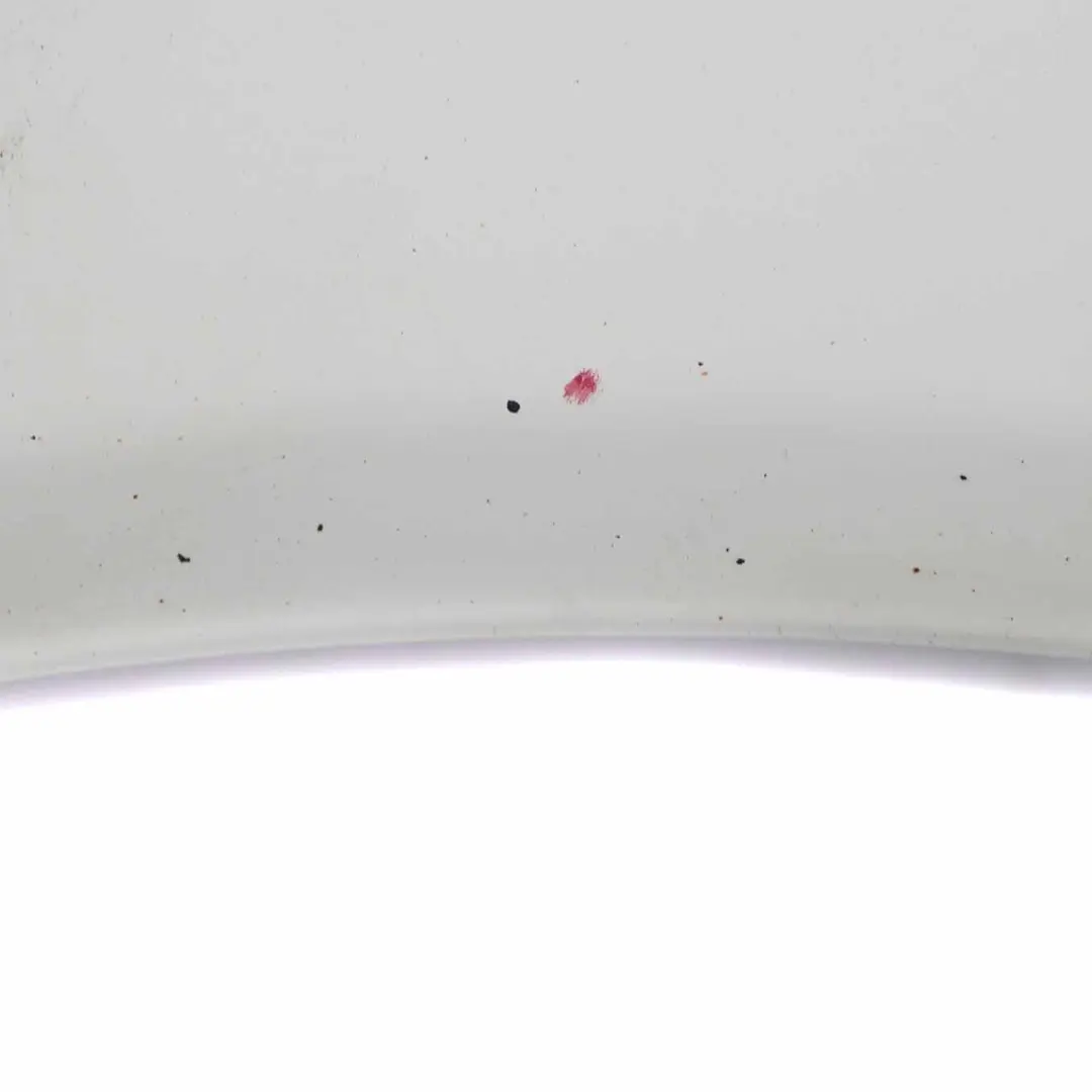 Pannello Alare Anteriore Destro Parafango Bianco Artico - 9147 per Mercedes W639 con numero di parte A6396305207 Mercedes W639 Pannello Alare Anteriore Destro Parafango Bianco Artico - 9147 - SKU A6396305207-ARW5 - Numero di parte A6396305207