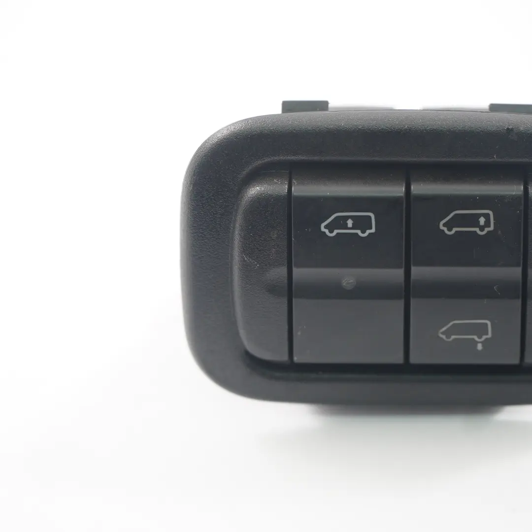 Suspensión neumática Control Botón Panel para Mercedes Vito W639 con número de pieza A6396310208 Mercedes Vito W639 Suspensión neumática Control Botón Panel - SKU A6396310208 - Número de pieza A6396310208