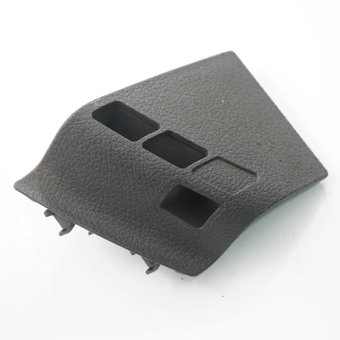 Mercedes W639 Hintere linke Verkleidung Abdeckung Schwarz Innen - SKU A6396370640 - Teilenummer A6396370640