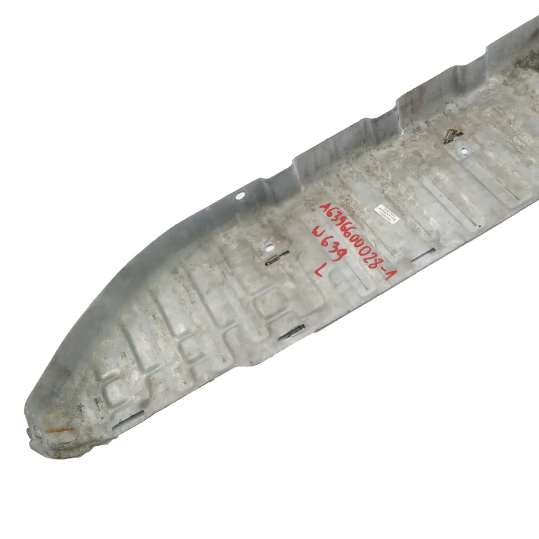Mercedes Vito W639 Izquierda Sliding Puerta Sill Rocker Panel - SKU A6396600028-1 - Número de pieza A6396600028