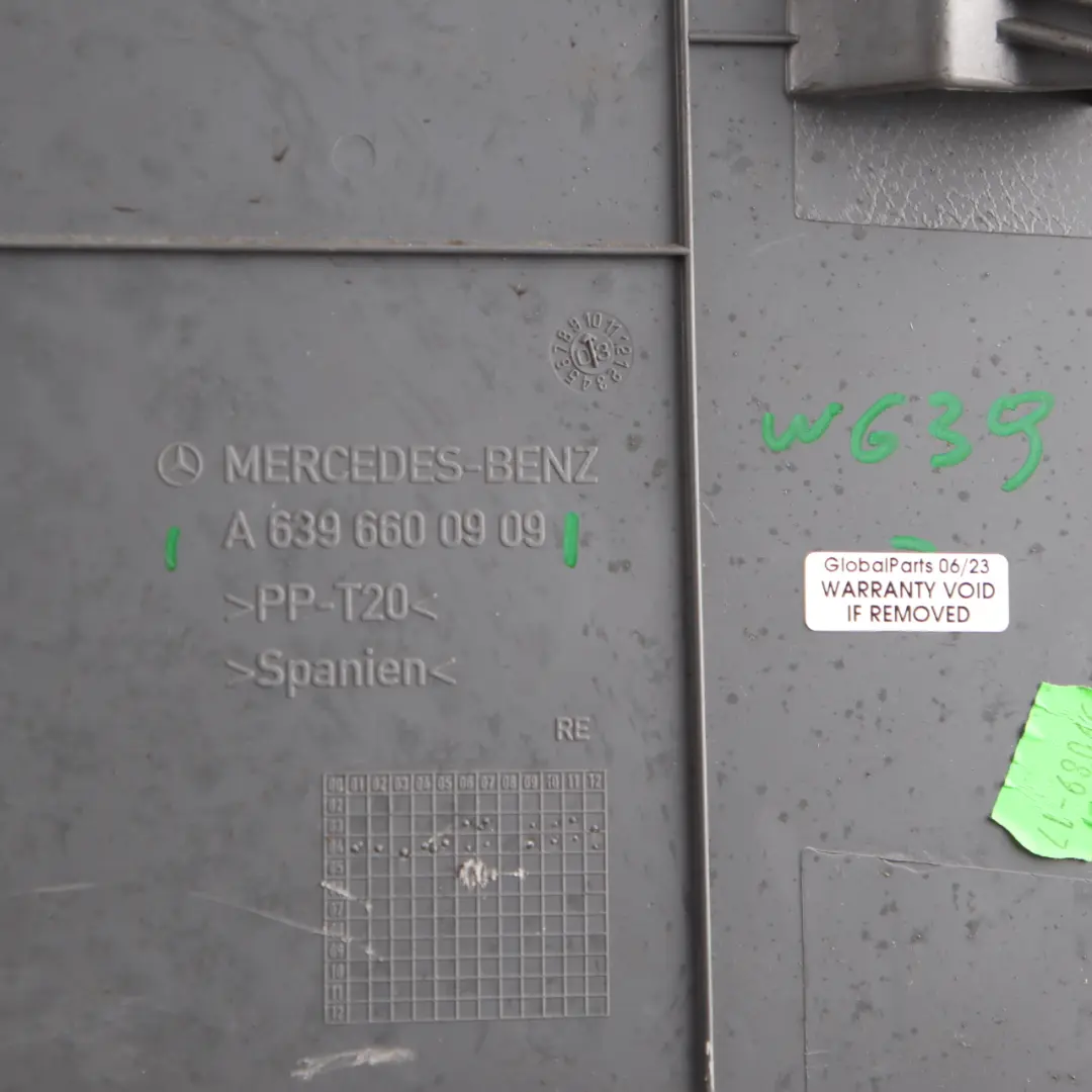 Asiento Delantero Derecho Funda Panel Cubierta para Mercedes Vito W639 con número de pieza A6396600909 Mercedes Vito W639 Asiento Delantero Derecho Funda Panel Cubierta - SKU A6396600909 - Número de pieza A6396600909