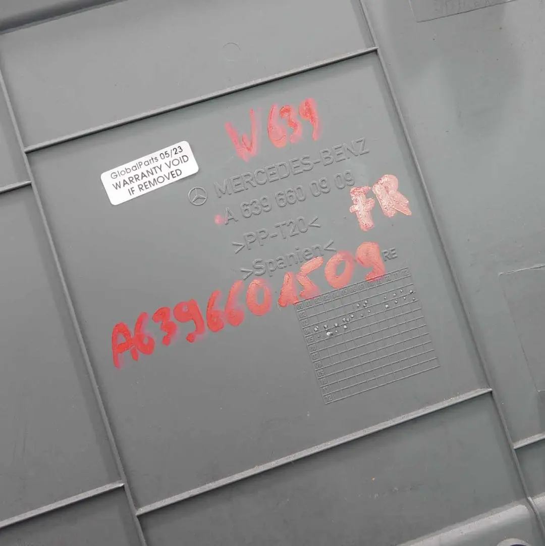 Sitz verkleidung vorne rechts Sitz gehäuse Abdeckung für Mercedes W639 mit Teilenummer A6396601509 Mercedes W639 Sitz verkleidung vorne rechts Sitz gehäuse Abdeckung - SKU A6396601509 - Teilenummer A6396601509