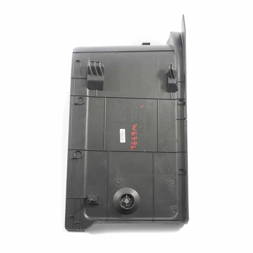 Garniture de Siège Avant Gauche Panel pour Mercedes Vito W639 à propos du numéro de pièce A6396601609 Mercedes Vito W639 Garniture de Siège Avant Gauche Panel - SKU A6396601609 - Numéro de pièce A6396601609