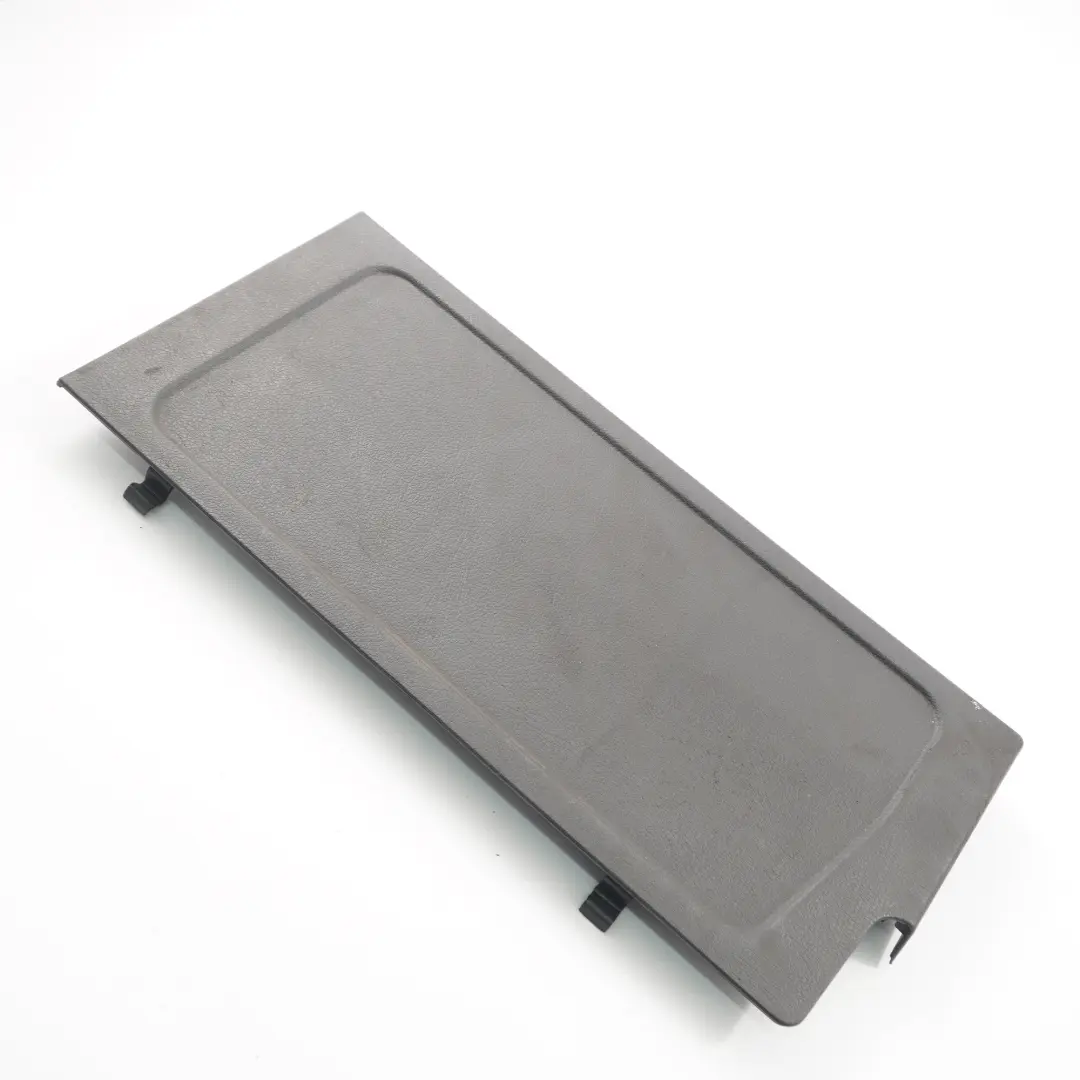 Osłona Obudowa Skrzyni Fotela Prawego do Mercedes W639 o numerze A6396640725 Mercedes W639 Osłona Obudowa Skrzyni Fotela Prawego - SKU A6396640725 - Numer Części A6396640725