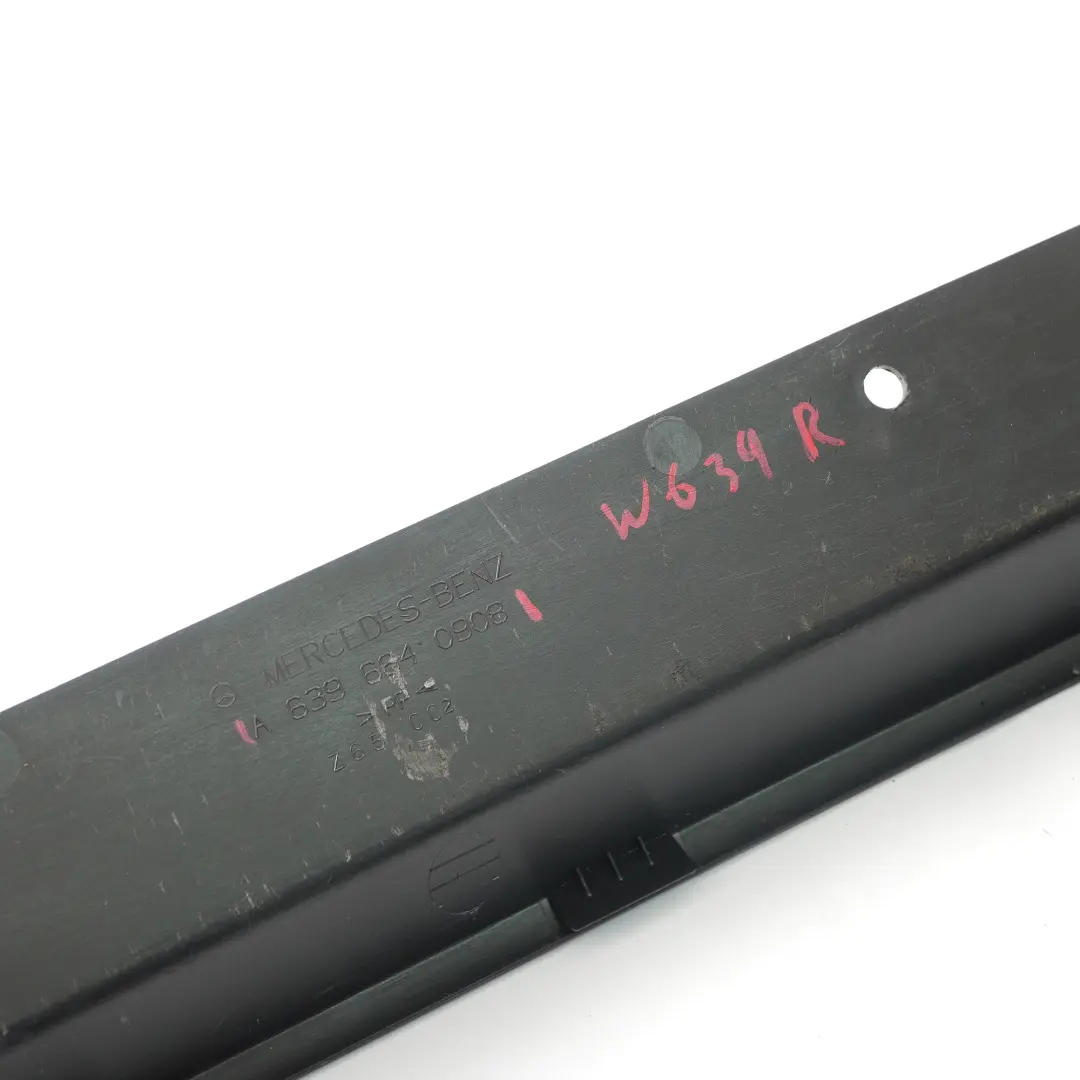 Front Right O/S Trim Panel Black to Mercedes Vito W639 Seat Cover with Part number A6396640908 Mercedes Vito W639 Seat Cover Front Right O/S Trim Panel Black - SKU A6396640908 - Part number A6396640908