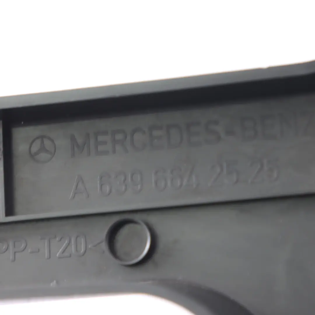Mercedes Vito W639 Garniture siège arrière droit Cache panneau siège - SKU a6396642525 - Numéro de pièce a6396642525