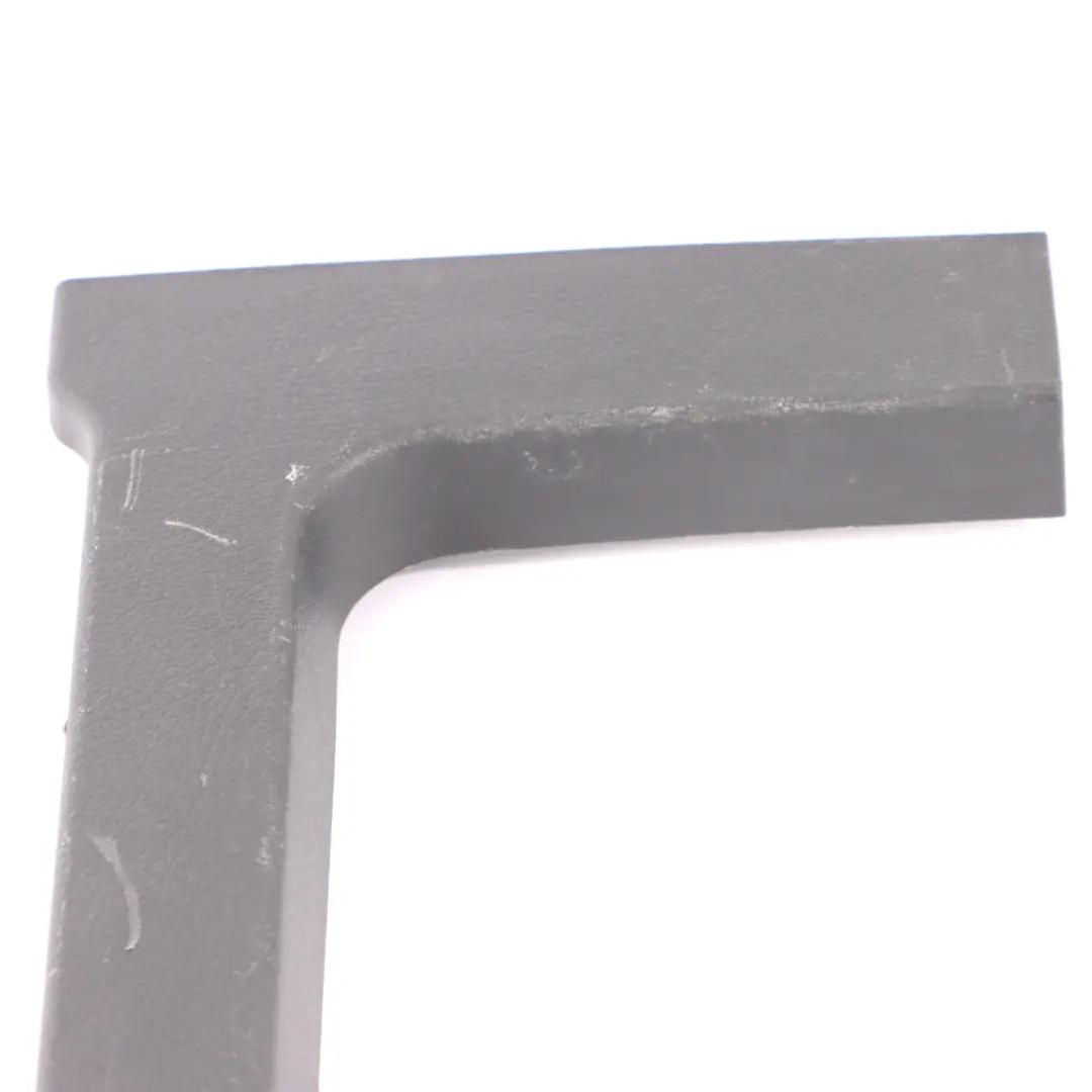 Rivestimento Sedile Anteriore Destro Pannello per Mercedes Vito W639 con numero di parte a6396642525 Mercedes Vito W639 Rivestimento Sedile Anteriore Destro Pannello - SKU a6396642525 - Numero di parte a6396642525