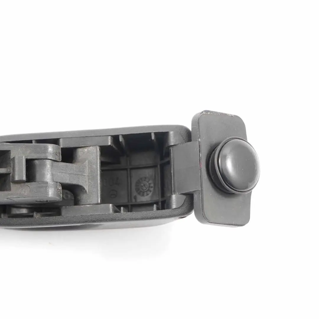 Side Window Handle Mercedes W639 Winder Handle Crank Rear Left N/S to with Part number A6396700004 Side Window Handle Mercedes W639 Winder Handle Crank Rear Left N/S - SKU A6396700004 - Part number A6396700004