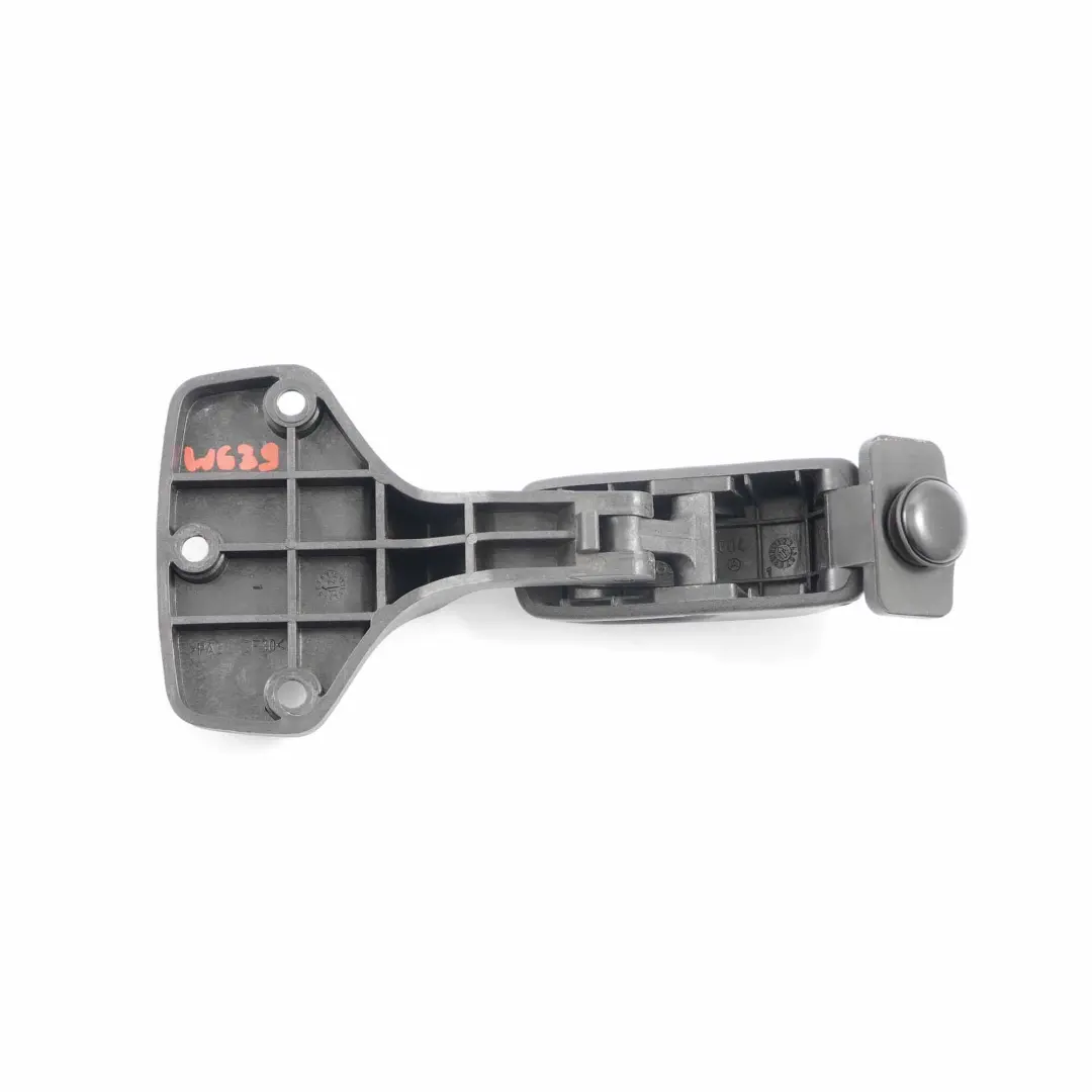 Maniglia Finestrino Avvolgitore Manovella Aprire per Mercedes Vito W639 con numero di parte A6396700004 Mercedes Vito W639 Maniglia Finestrino Avvolgitore Manovella Aprire - SKU A6396700004 - Numero di parte A6396700004
