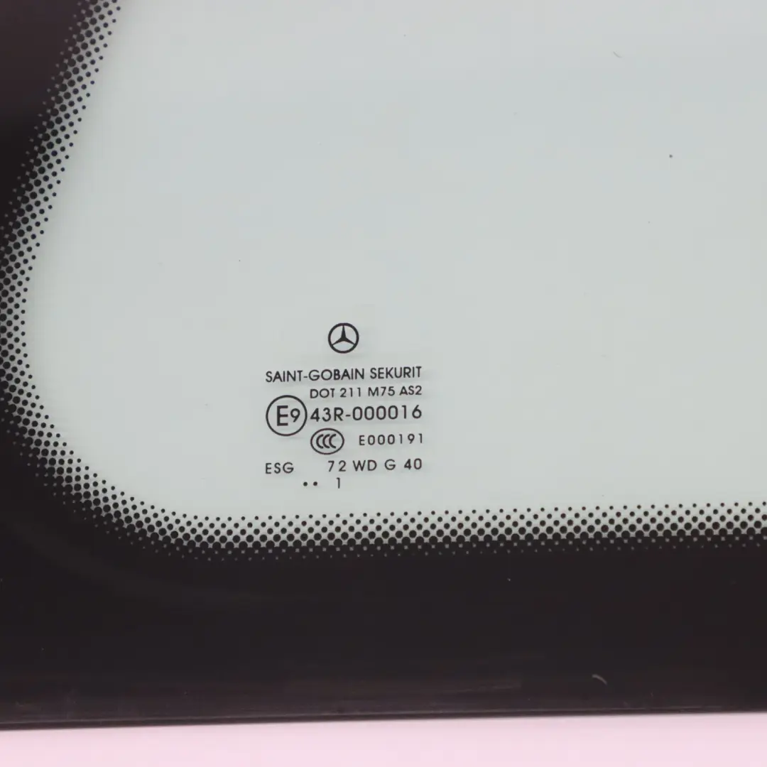 Vetro laterale quarto posteriore destro AS2 per Mercedes Vito Viano W639 con numero di parte A6396720313 Mercedes Vito Viano W639 Vetro laterale quarto posteriore destro AS2 - SKU A6396720313 - Numero di parte A6396720313