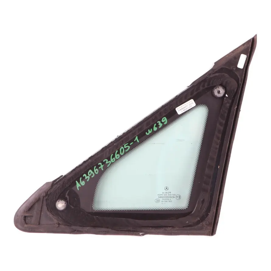 Mercedes W639 Ventana lateral Delantera Derecha Triangulo Acristalamiento AS2 - SKU A6396736605-1 - Número de pieza A6396736605