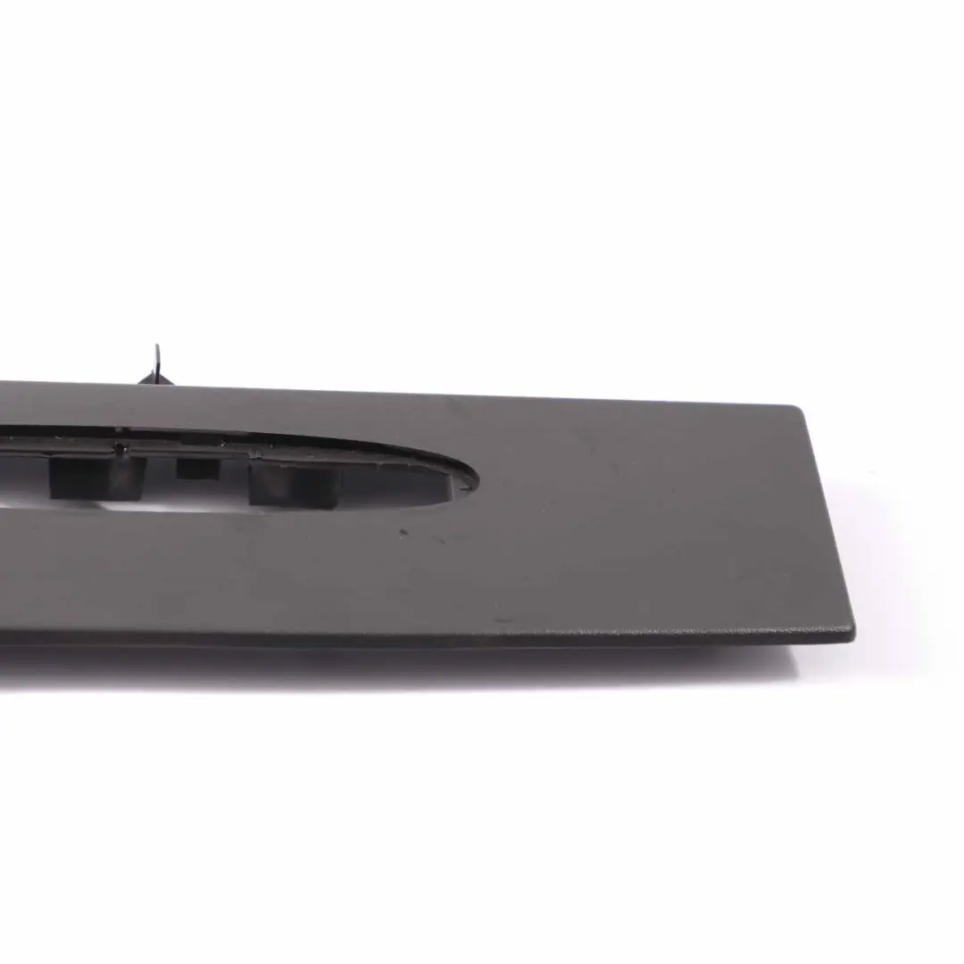 Plaque de protection du tableau de bord pour Mercedes Vito W639 à propos du numéro de pièce A6396800291 Mercedes Vito W639 Plaque de protection du tableau de bord - SKU A6396800291 - Numéro de pièce A6396800291