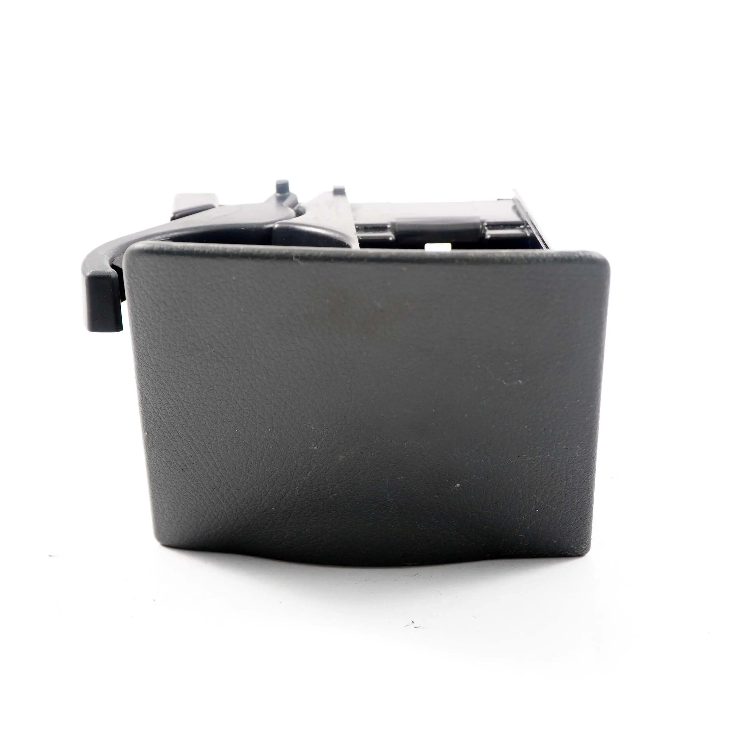 Mercedes W639 Vito Cendrier porte-gobelet Couvercle garniture prise A6396800358