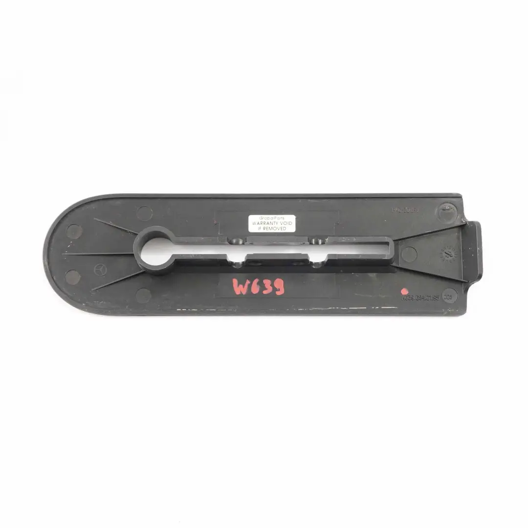 Mercedes W639 Fissaggio Sedile Copertura Carenatura Anteriore - SKU A6396840195 - Numero di parte A6396840195