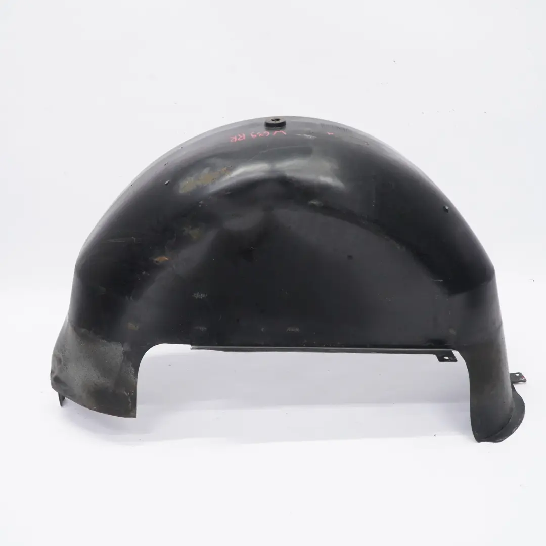 Tapa embellecedora de paso rueda trasero derecho para Mercedes Vito W639 con número de pieza A6396840677 Mercedes Vito W639 Tapa embellecedora de paso rueda trasero derecho - SKU A6396840677-1 - Número de pieza A6396840677