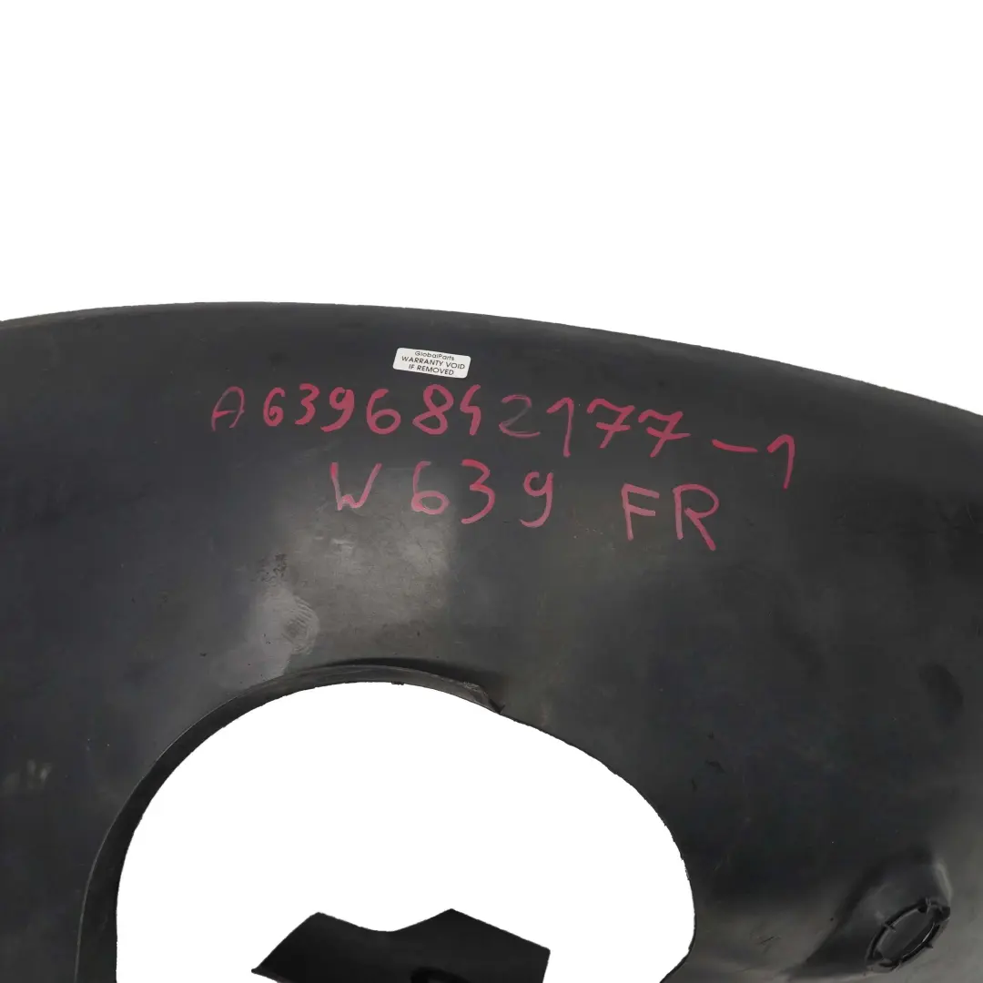 Tapa embellecedora De paso De rueda delantero derecho Mercedes W639 para con número de pieza A6396842177 Tapa embellecedora De paso De rueda delantero derecho Mercedes W639 - SKU A6396842177-1 - Número de pieza A6396842177