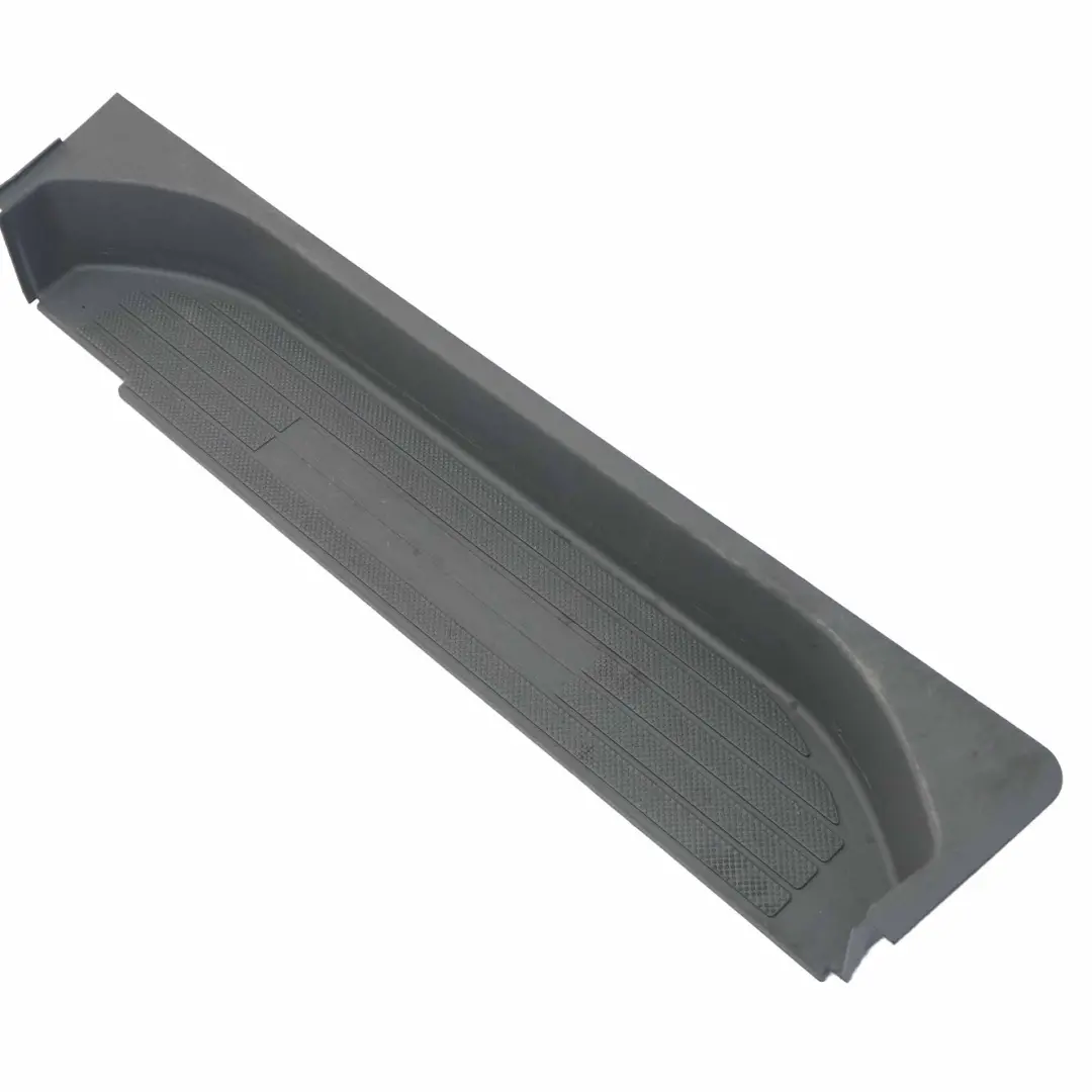 Mercedes Vito W639 Embellecedor Entrada Izquierda Umbral Corredera - SKU A6396860210-1 - Número de pieza A6396860210