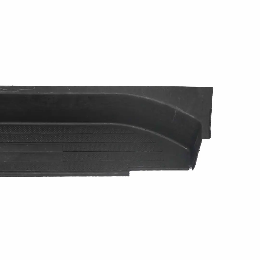 Bas de Porte Coulissante Droite pour Mercedes Vito W639 à propos du numéro de pièce A6396860310 Mercedes Vito W639 Bas de Porte Coulissante Droite - SKU A6396860310 - Numéro de pièce A6396860310