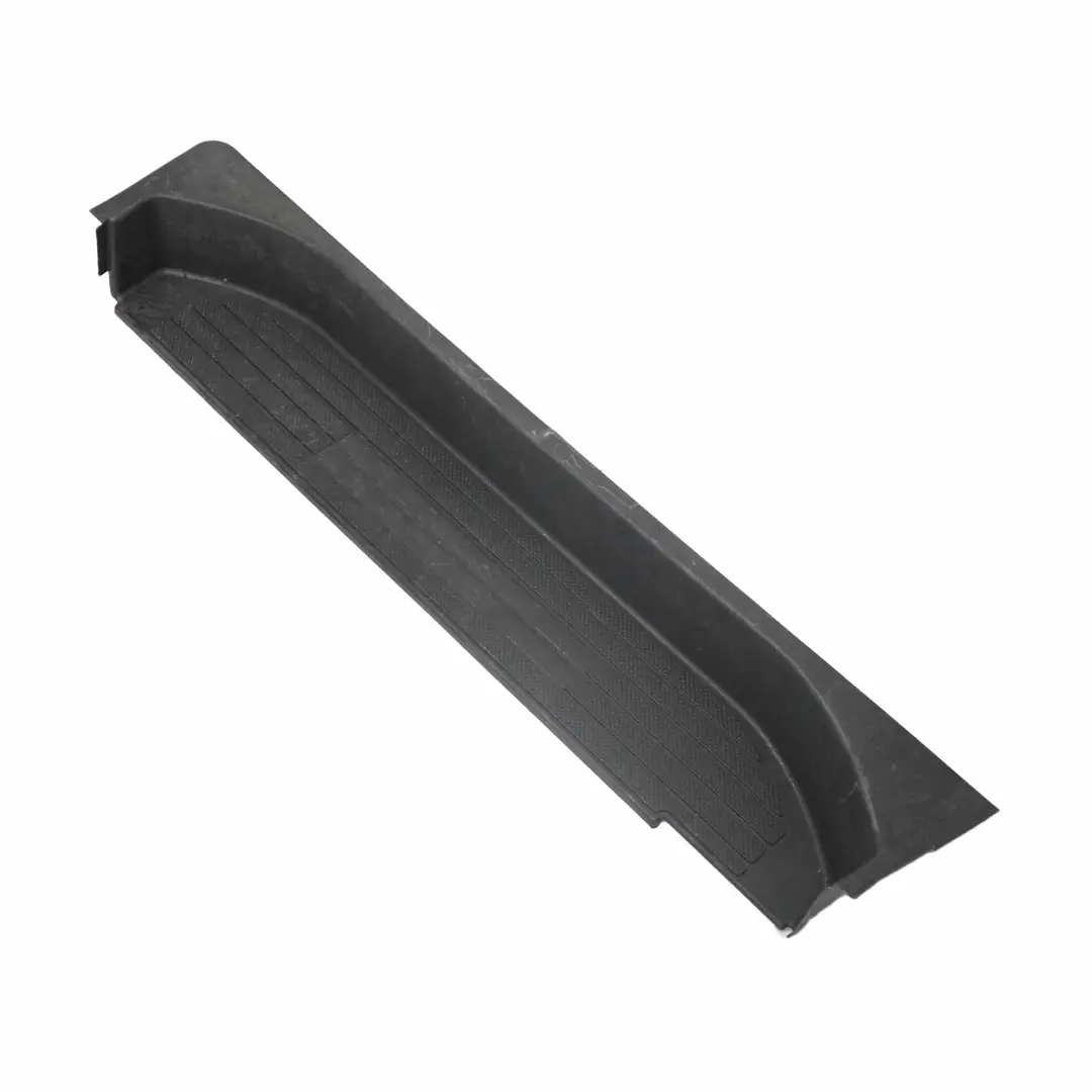 Mercedes Vito W639 Embellecedor Entrada Izquierda Umbral Corredera - SKU A6396860310 - Número de pieza A6396860310