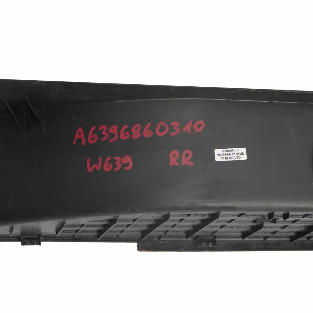 Embellecedor Entrada Izquierda Umbral Corredera para Mercedes Vito W639 con número de pieza A6396860310 Mercedes Vito W639 Embellecedor Entrada Izquierda Umbral Corredera - SKU A6396860310 - Número de pieza A6396860310