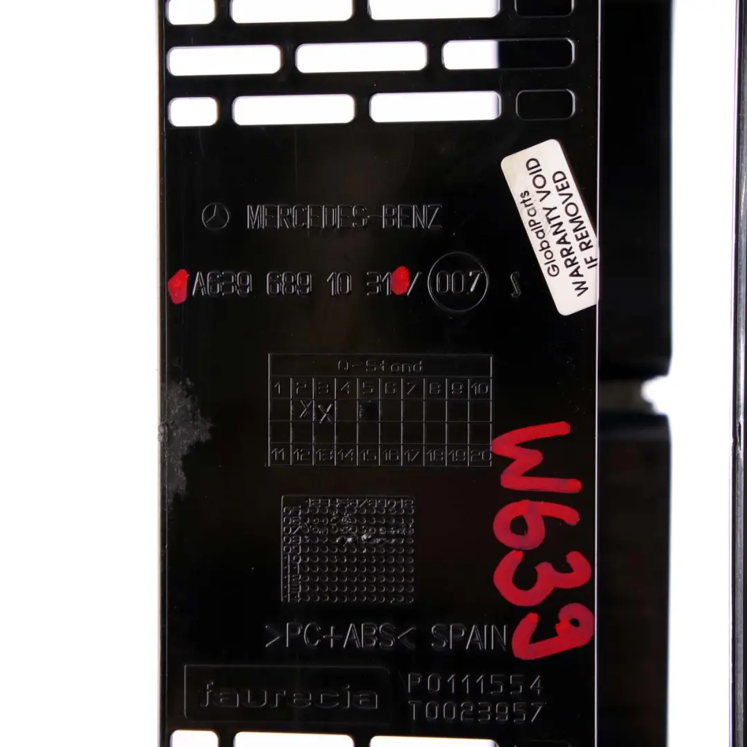 Mercedes Vito W639 Support de Radio Support Montage L'unite Tete - SKU A6396891031 - Numéro de pièce A6396891031