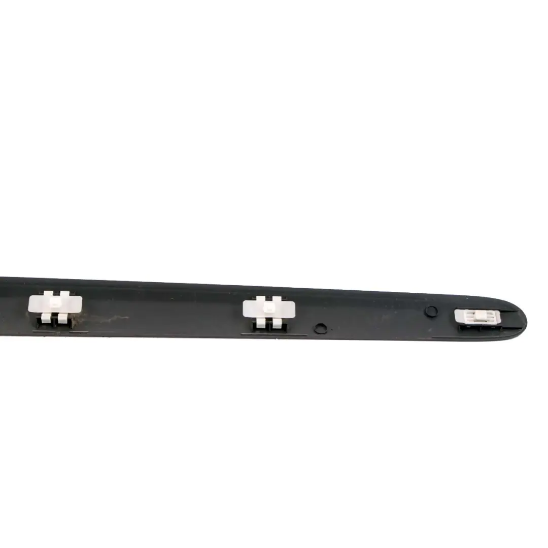 Mercedes Vito W639 Bandes de garniture porte avant gauche appretees - SKU A6396900162 - Numéro de pièce A6396900162