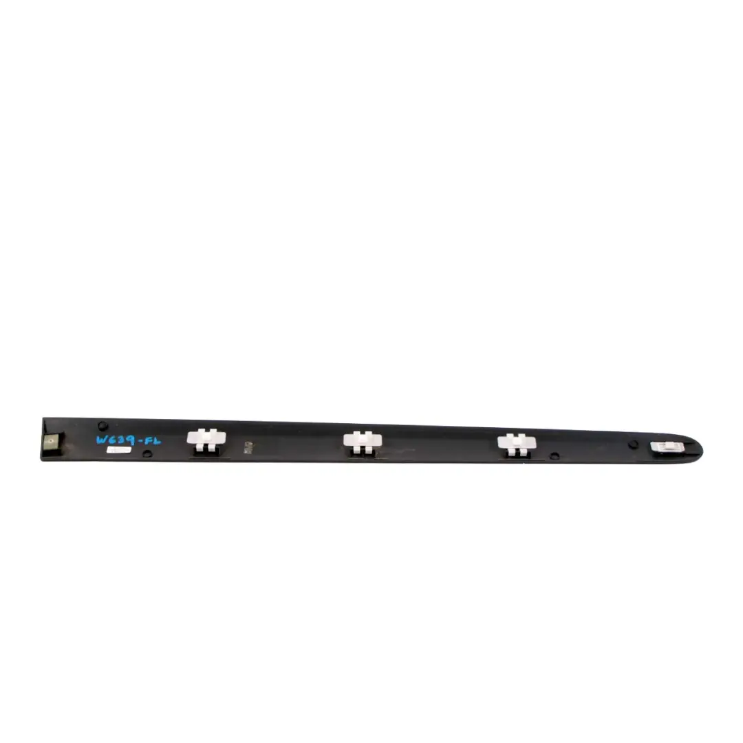  Moldura Puerta Mercedes W639 Cubierta Delantera Izquierda Imprimada - SKU A6396900162 - Número de pieza A6396900162