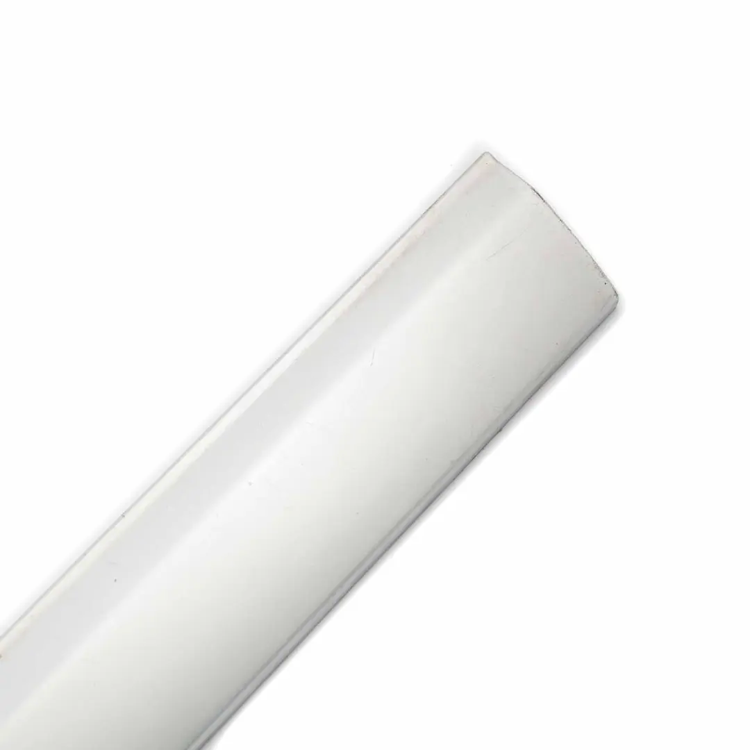 Mercedes W639 Moulure de Porte Avant Gauche Argent Brillant 9744 - SKU A6396900262-BRS - Numéro de pièce A6396900262