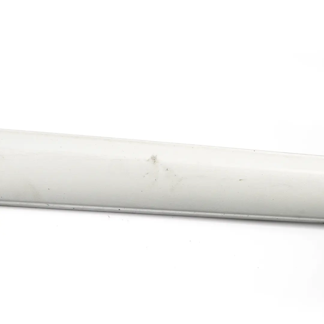 Mercedes W639 Moulure de Porte Avant Droit Argent Brillant - 9744 - SKU A6396900562-BRS - Numéro de pièce A6396900562